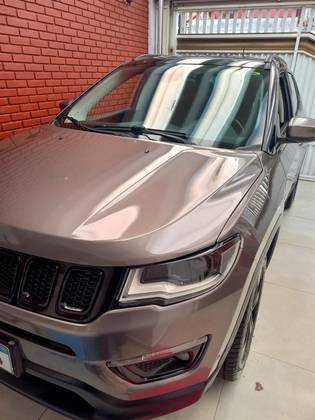 JEEP COMPASS 2.0 16V FLEX NIGHT EAGLE AUTOMÁTICO JEEP COMPASS 2.0 16V FLEX NIGHT EAGLE AUTOMÁTICO